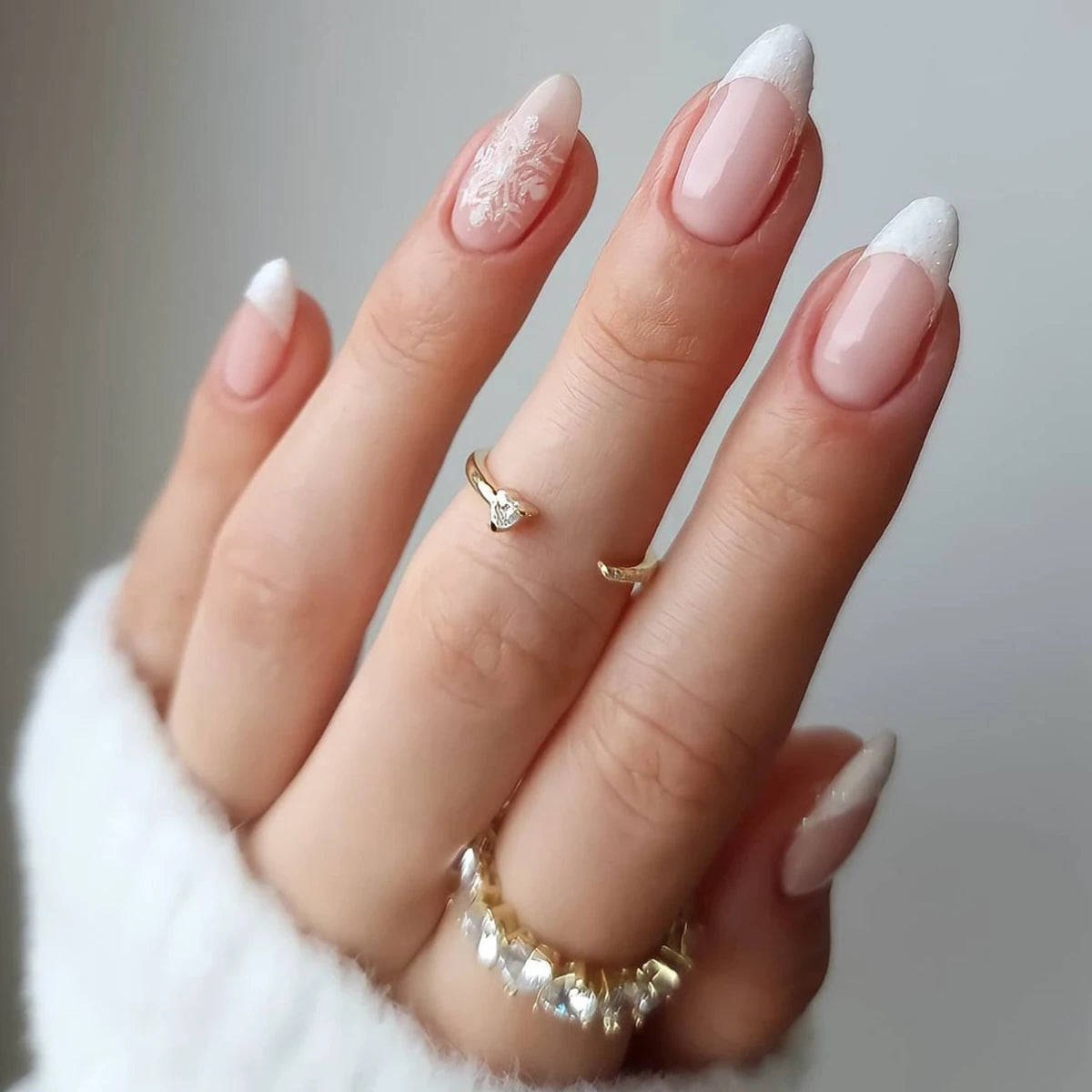 Lacquer Press-On Nails, Almond Medium