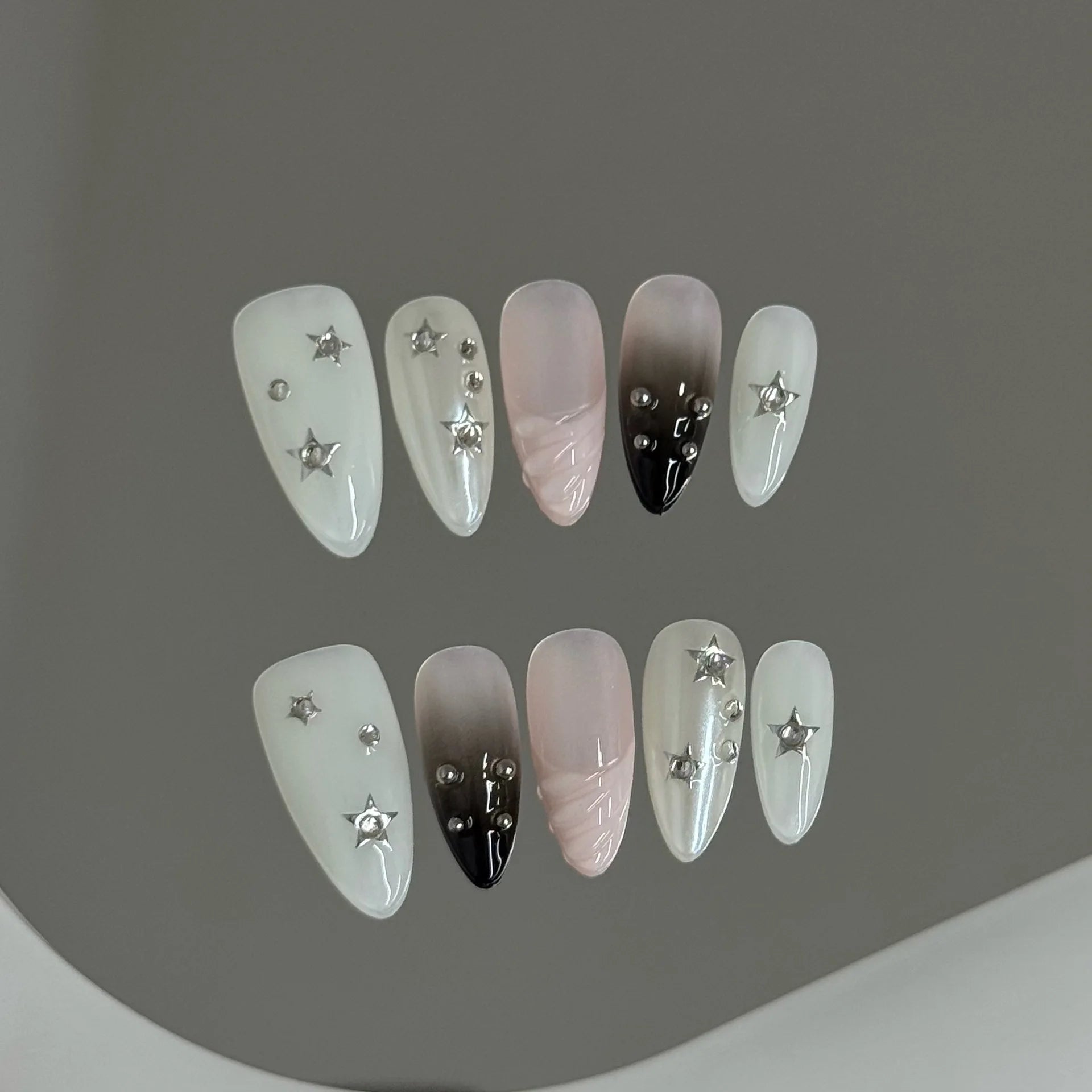 Starlet Press-On Nails, Almond Medium
