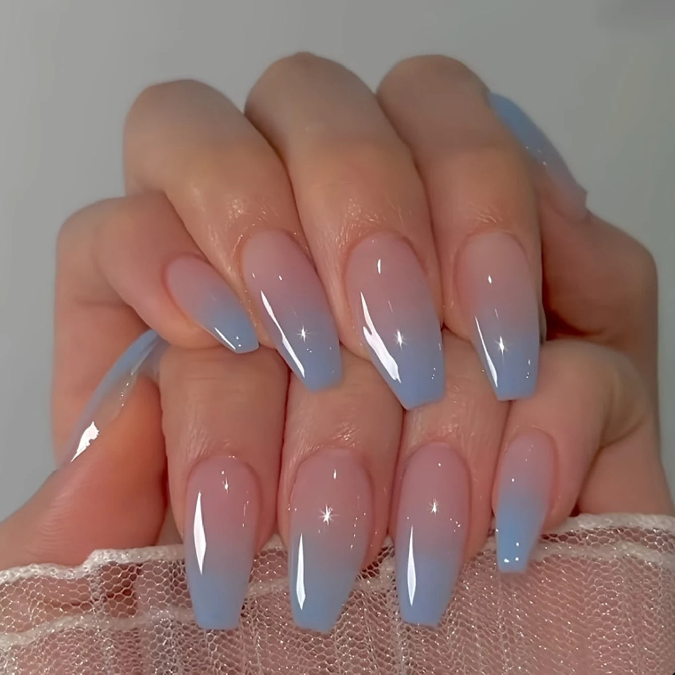 Gradient Press-On Nails, Square Long