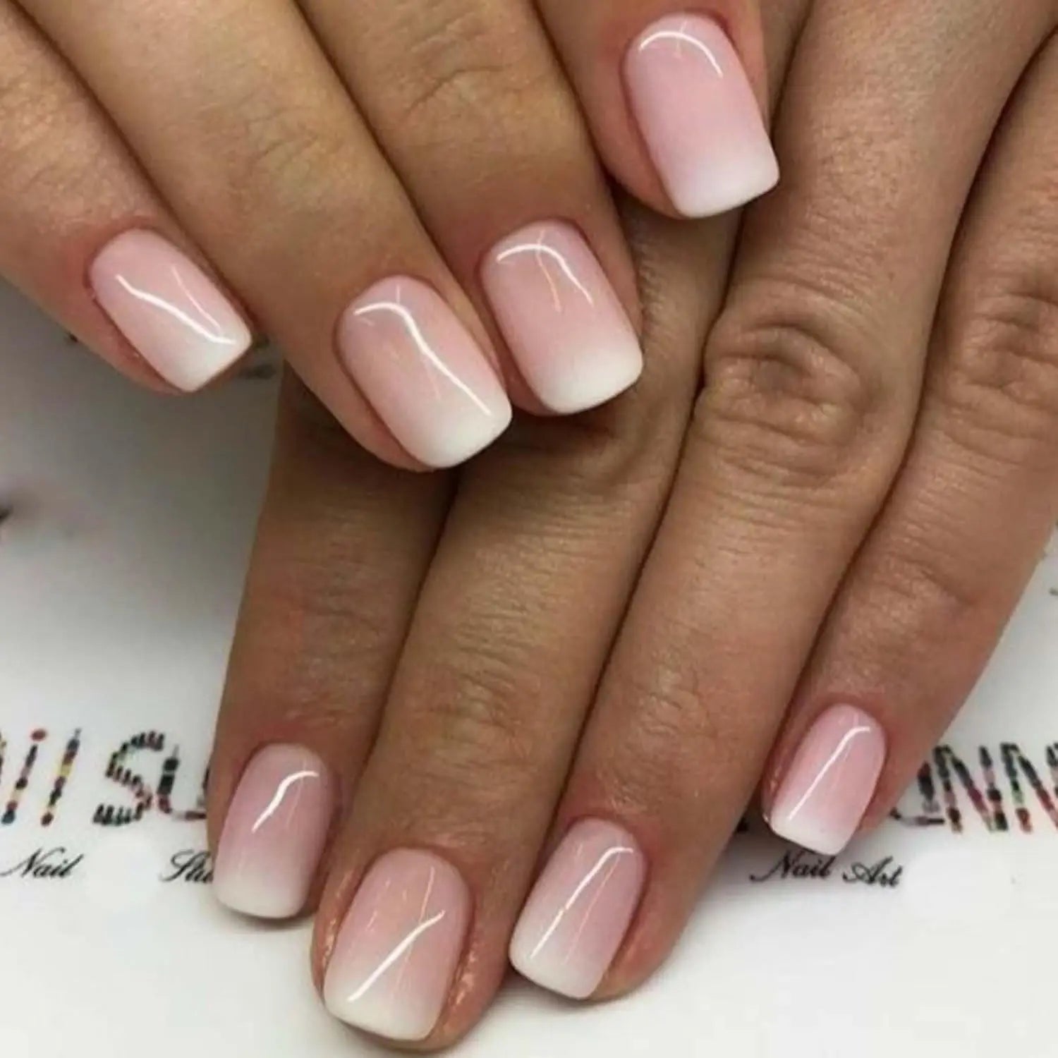 Gradient Press-On Nails, Square Long