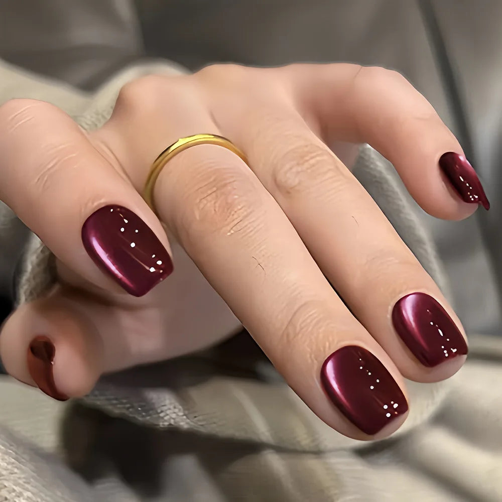 Glazed Cat Eye Press-On Nails, Almond Short