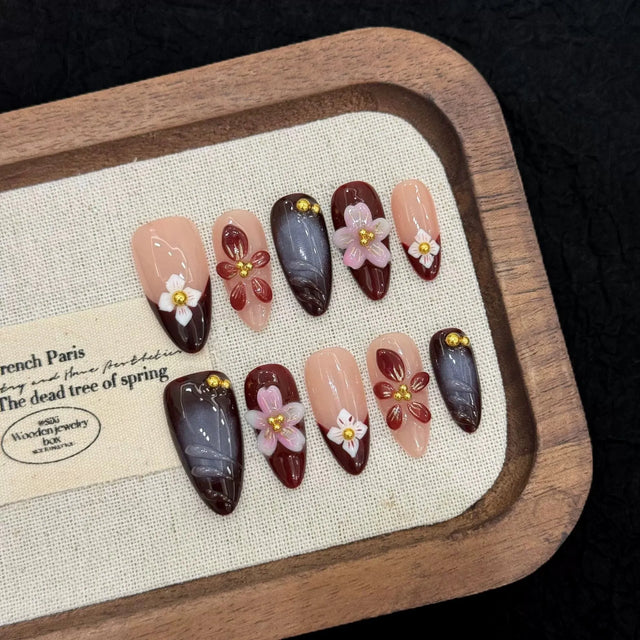 Starfish Bloom Press-On Nails, Almond Medium
