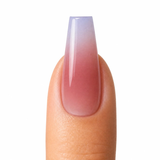 Bare Ballerina Press-On Nails, Coffin Long — Packshot fond blanc (variante / Shopping)