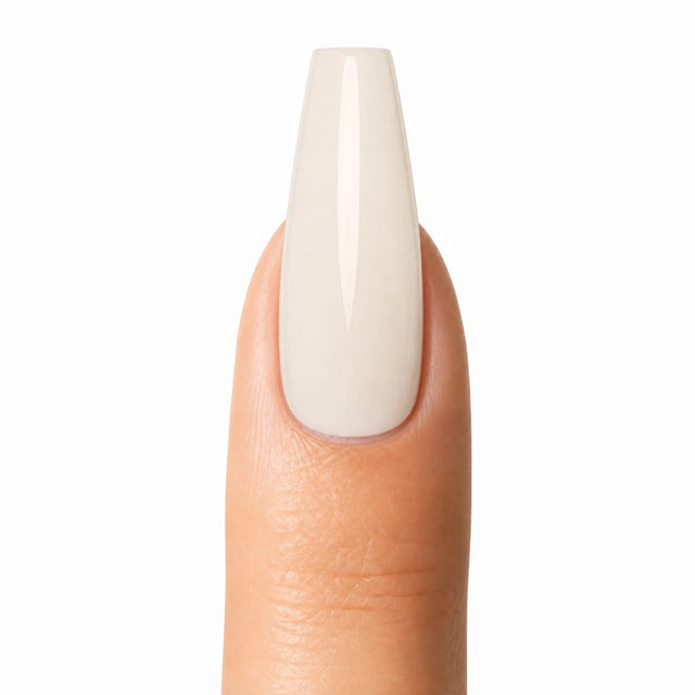 Milk Glaze Press-On Nails, Medium Coffin — Packshot fond blanc (variante / Shopping)